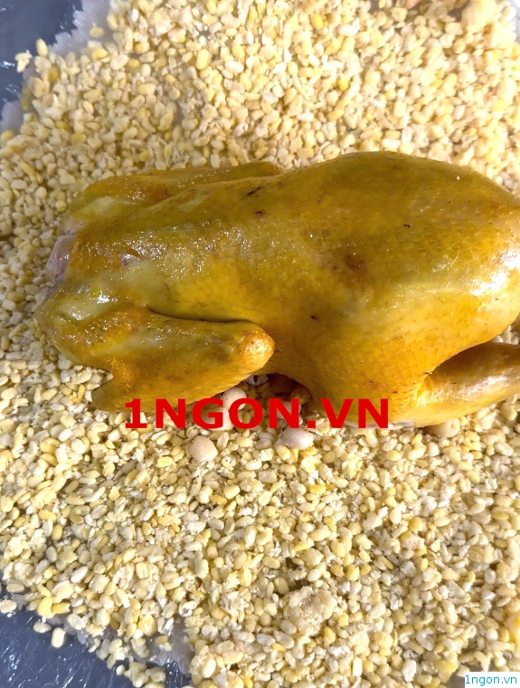 Gà ta bó xôi đậu xanh ôm hạt sen